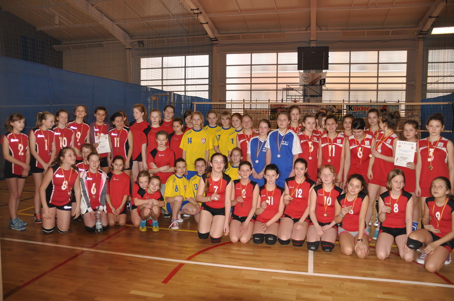 Złote medalistki ze Szkoły Podstawowej w Bobowej