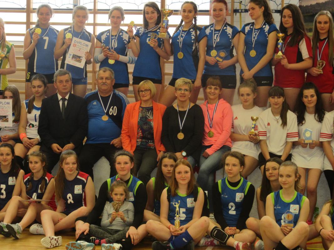 V Beskidzko-Pogórzański Turniej Piłki Siatkowej dla Gimnazjalistek o Puchar Burmistrza Bobowej