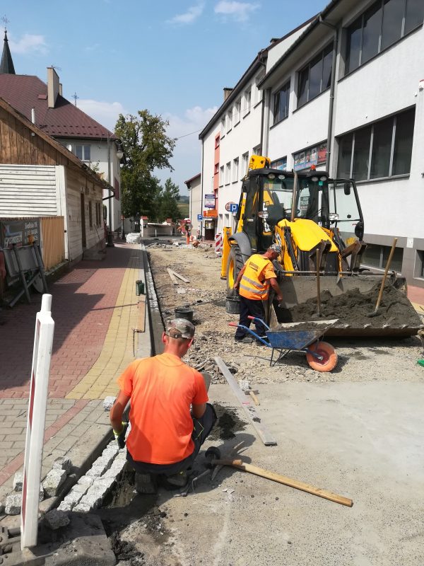 Gmina Bobowa wciąż inwestuje w sieć dróg lokalnych Nasza Bobowa