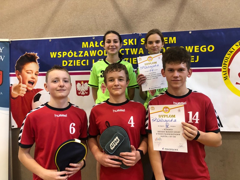 Tenis stołowy drużynowy – Igrzyska Młodzieży Szkolnej, etap rejonowy dobry występ uczniów Wilczysk