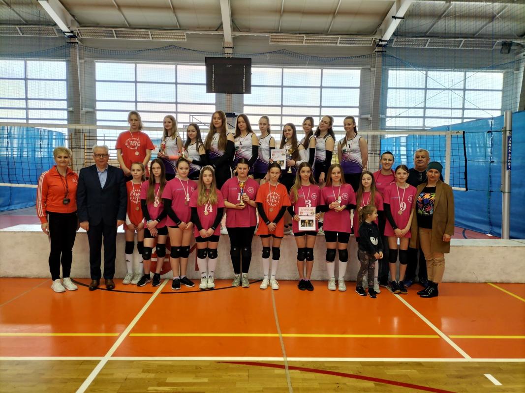 IX Beskidzko-Pogórzański Turniej Siatkówki dla dziewcząt pod patronatem Burmistrza Bobowej