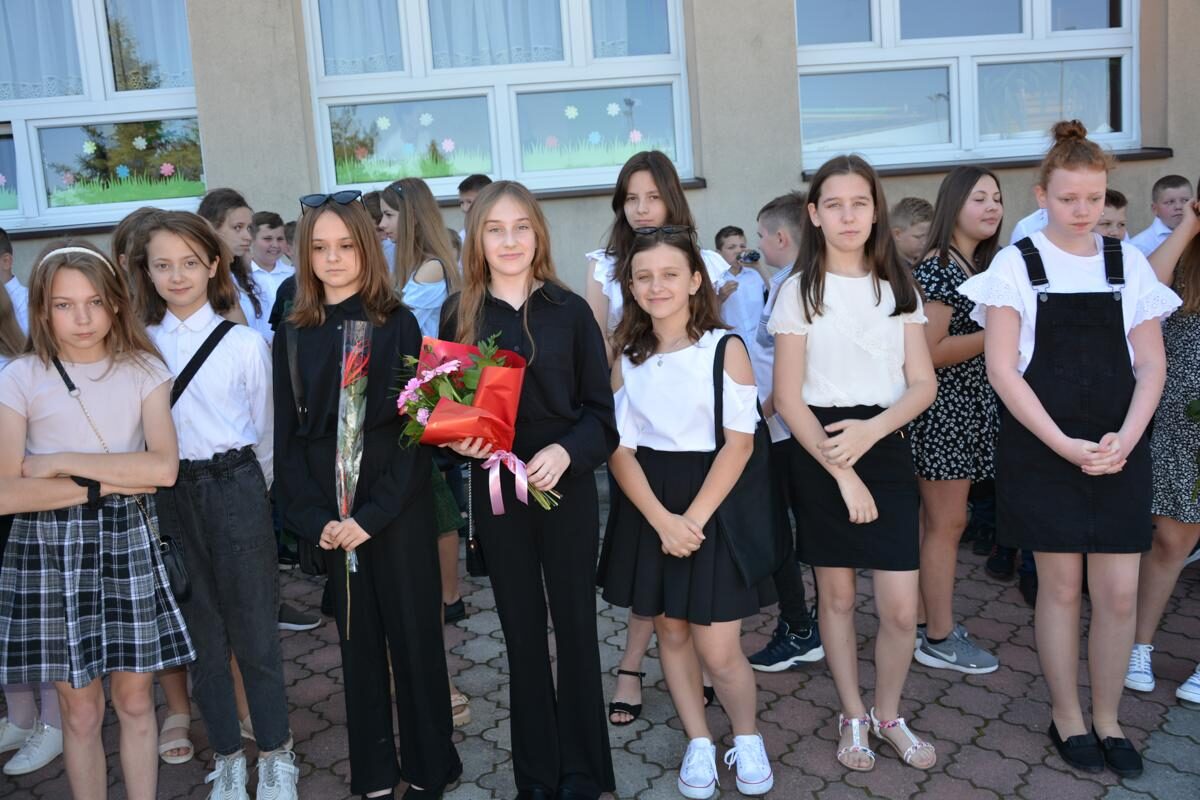 Zakończenie roku szkolnego i katechetycznego 2021/2022 w SP Bobowa