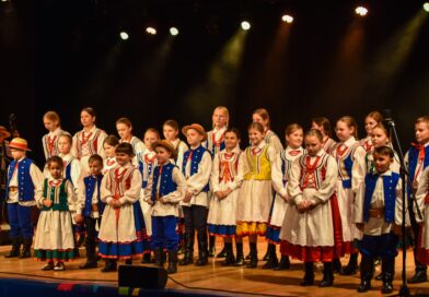 Koncert podsumowujący projekt pn. „Stroimy bobowskie zespoły ludowe”